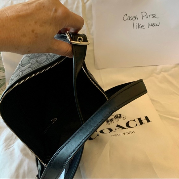 Coach handbag - Picture 3 of 3